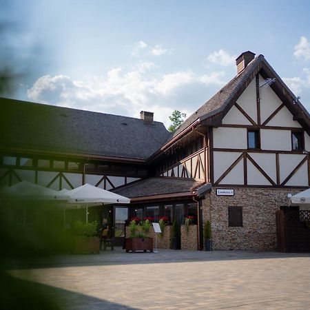Hotel & Spa **** Kasztel Uniejow Eksteriør bilde