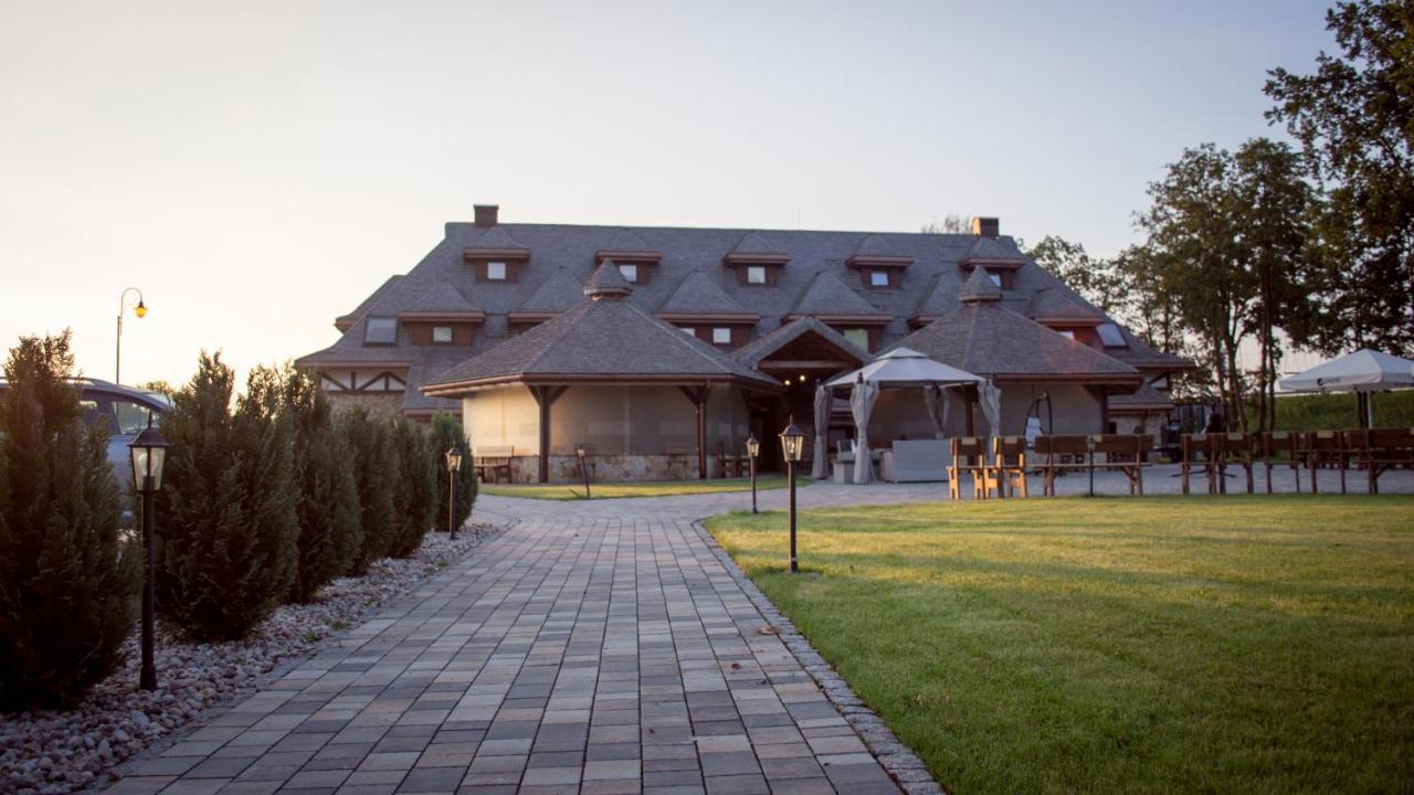 Hotel & Spa **** Kasztel Uniejow Eksteriør bilde