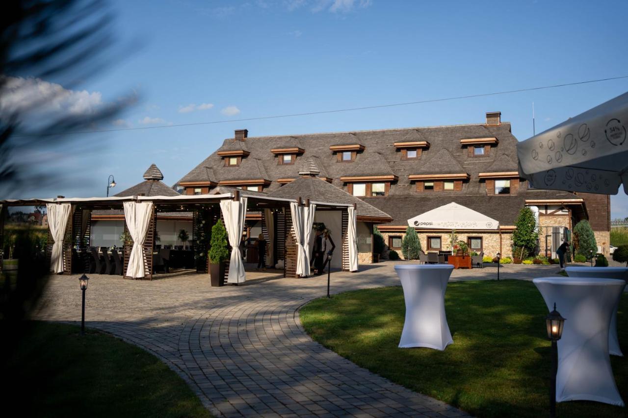 Hotel & Spa **** Kasztel Uniejow Eksteriør bilde