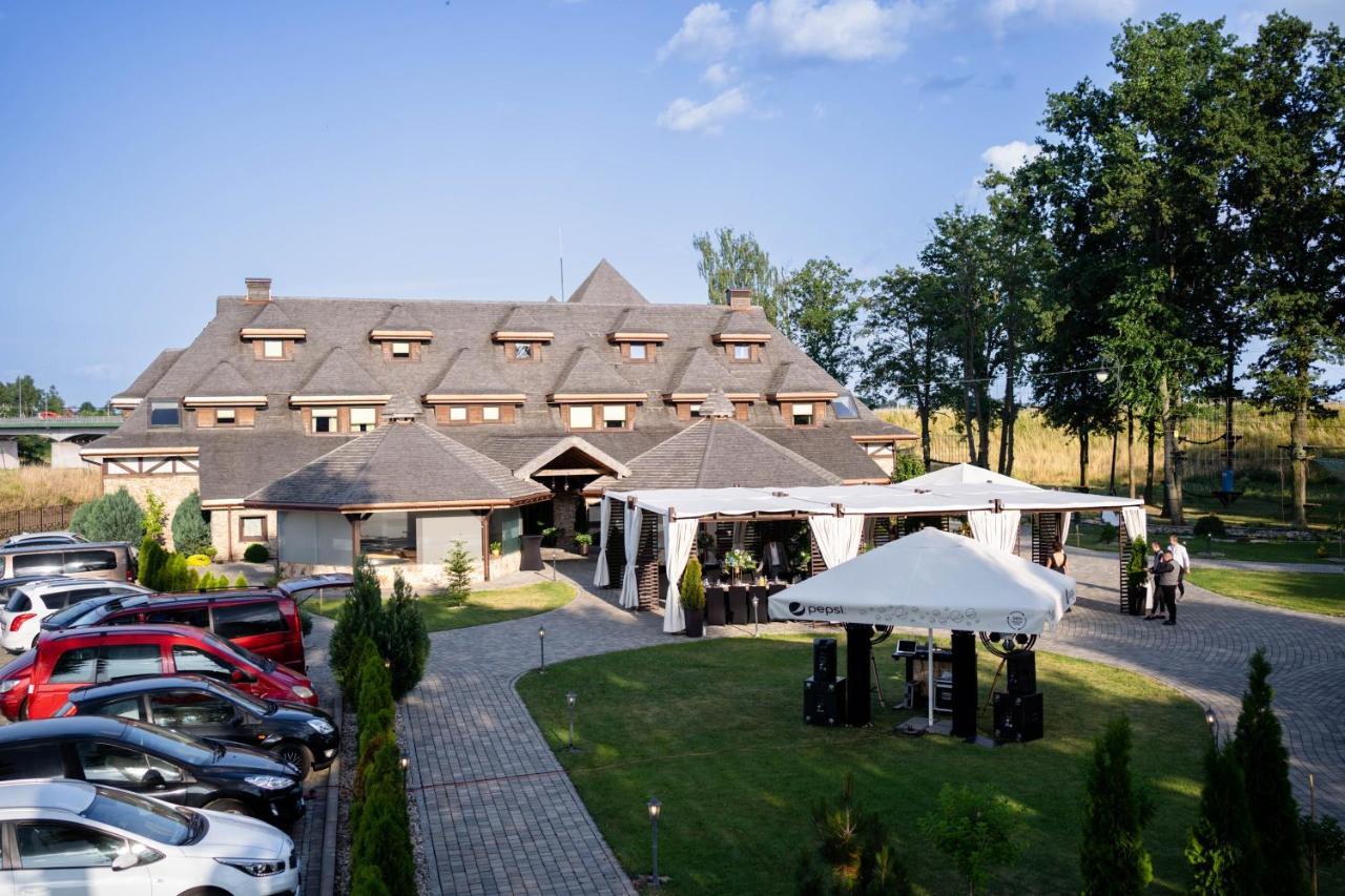 Hotel & Spa **** Kasztel Uniejow Eksteriør bilde
