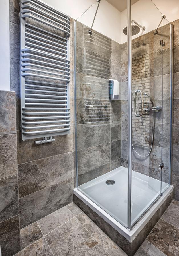 Hotel & Spa **** Kasztel Uniejow Eksteriør bilde