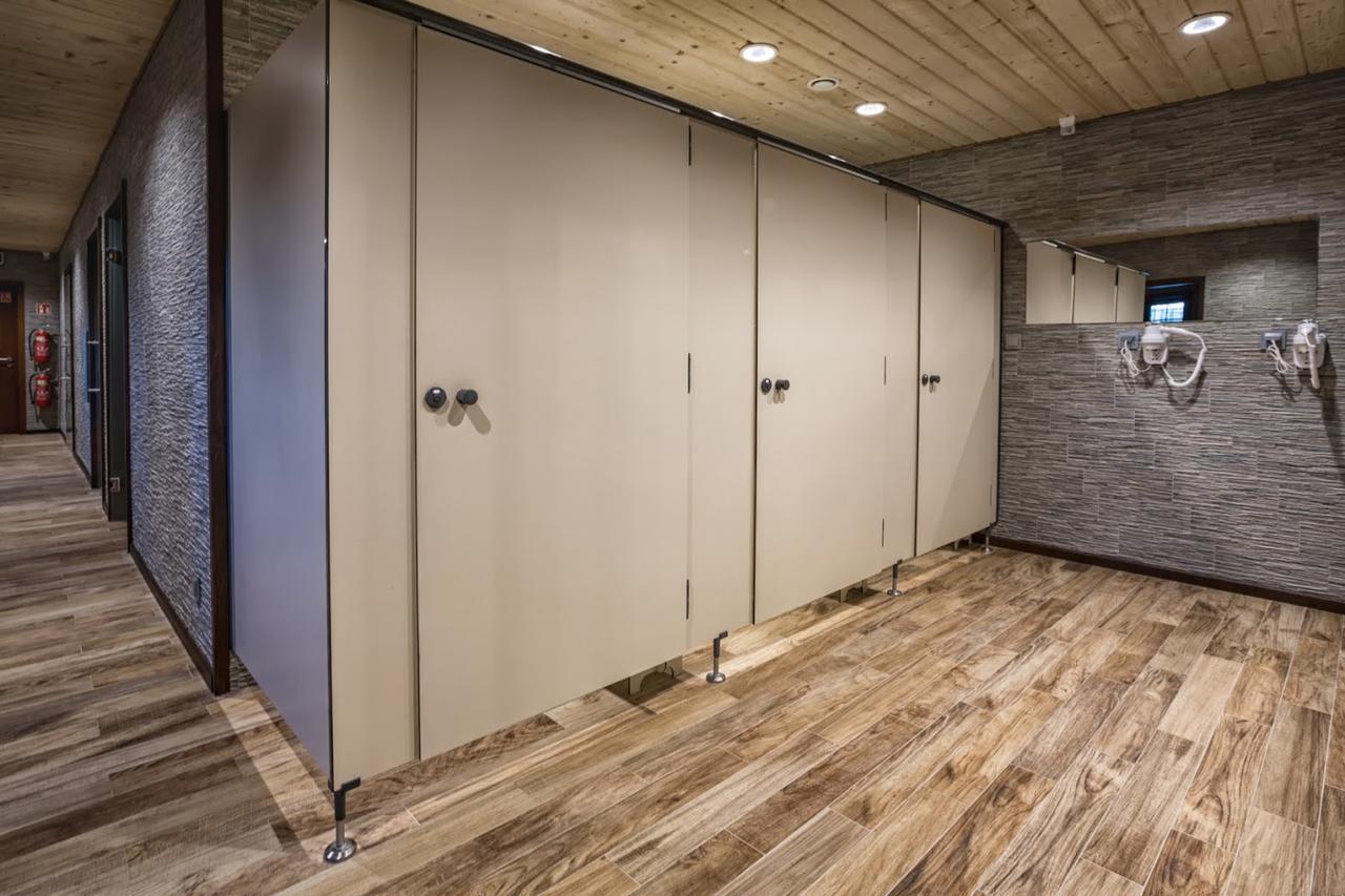 Hotel & Spa **** Kasztel Uniejow Eksteriør bilde